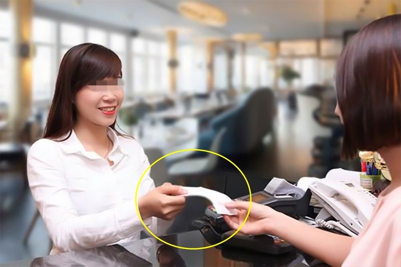 Hóa chất trong tờ biên lai thanh toán: Gây vô sinh, béo phì