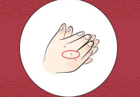 Phụ nữ sở hữu đặc điểm này trên bàn tay, cả đời nắm may mắn và tài vận, sau 35 tuổi cuộc sống thập toàn thập mỹ 1