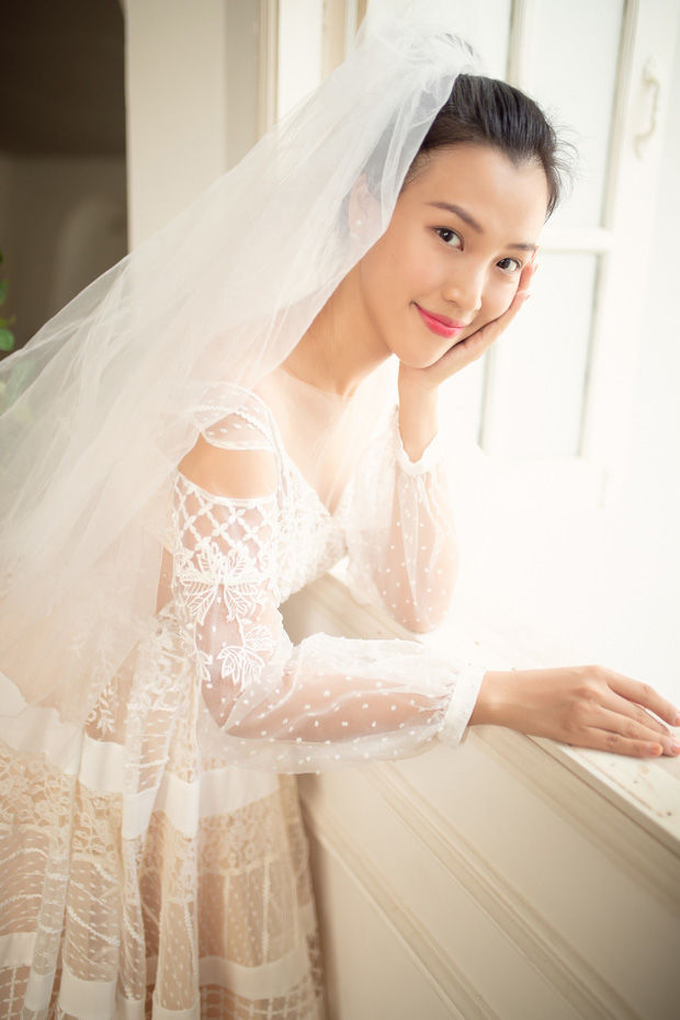 Vắng chú rể, MC Hoàng Oanh một mình đi thử váy cưới vẫn đẹp mơ màng trước ngày trọng đại - Ảnh 5. Vắng chú rể, MC Hoàng Oanh một mình đi thử váy cưới vẫn đẹp mơ màng trước ngày trọng đại - Ảnh 5.