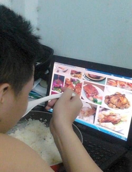 Cao lương mĩ vị cuối cùng cũng chỉ có tác dụng chính là nuốt cơm trắng cho dễ trôi. Cao lương mĩ vị cuối cùng cũng chỉ có tác dụng chính là nuốt cơm trắng cho dễ trôi.