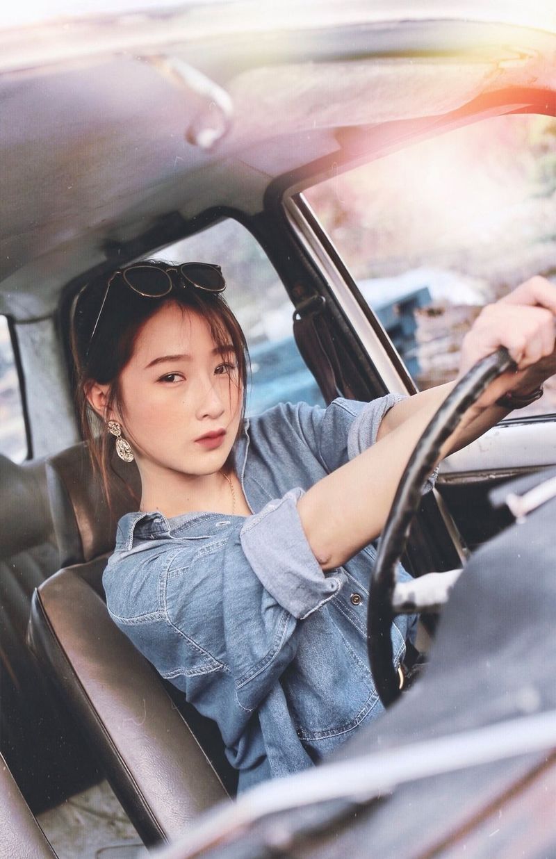 Vi Xù - Cô nàng ngọt ngào lột xác mạnh mẽ trong bộ ảnh mới