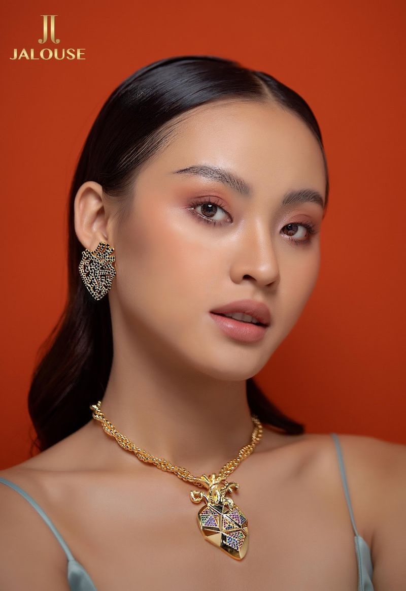 Ấn tượng với BST phụ kiện trang sức về tình yêu trong mùa Giáng sinh