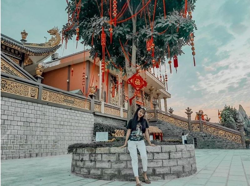Kim Tiên - ngôi chùa ở An Giang đẹp nguy nga như phim cổ trang