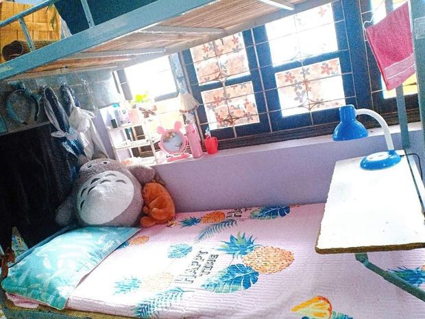 Nữ sinh chỉ tốn 1 triệu để biến góc giường ở kí túc xá lung linh như studio: Nhìn mà không tin được luôn! - Ảnh 1. Nữ sinh chỉ tốn 1 triệu để biến góc giường ở kí túc xá lung linh như studio: Nhìn mà không tin được luôn! - Ảnh 1.