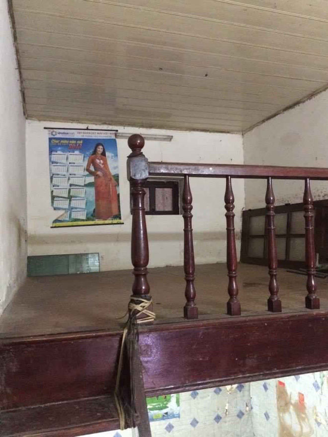 Trai phố cổ lột xác căn nhà trăm tuổi 16m2 thành homestay xinh xắn, nhìn ảnh before mới thấy đáng tiền - Ảnh 2. Trai phố cổ lột xác căn nhà trăm tuổi 16m2 thành homestay xinh xắn, nhìn ảnh before mới thấy đáng tiền - Ảnh 2.