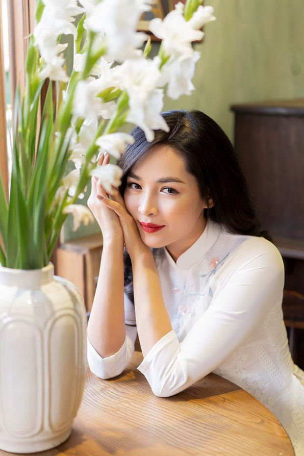Không phải Khánh Vân, nữ chính mở màn Người ấy là ai mùa 3 từng nổi tiếng vì lột xác nhờ phẫu thuật thẩm mỹ! - Ảnh 10. Không phải Khánh Vân, nữ chính mở màn Người ấy là ai mùa 3 từng nổi tiếng vì lột xác nhờ phẫu thuật thẩm mỹ! - Ảnh 10.