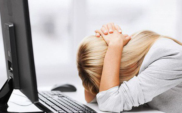 Áp lực công việc khủng khiếp tới độ có thể khiến con người muốn tự tử,