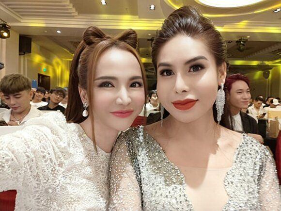 Đọ sắc trong cùng khung ảnh, cô Minh Hiếu và Cát Thy, Trần Đoàn lộng lẫy rạng ngời đốn tim fan ảnh 1