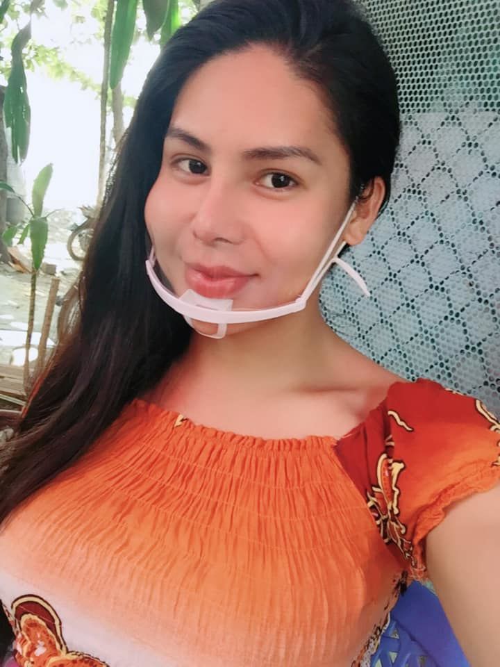 Khi bộ ba nổi đình đám đọ sắc: Cô Minh Hiếu diện vòng vàng quen thuộc