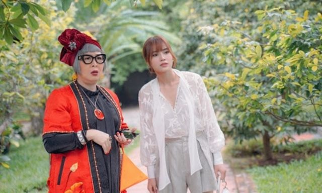 Người tình của Hoài Linh: Bà bầu quyền lực V-biz, có gia sản mơ ước