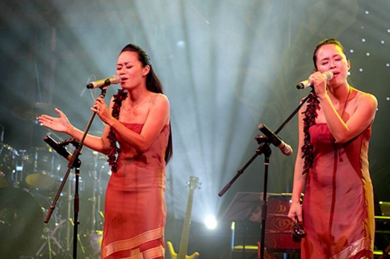 Top cặp song sinh nổi tiếng nhất showbiz Việt - VAHA