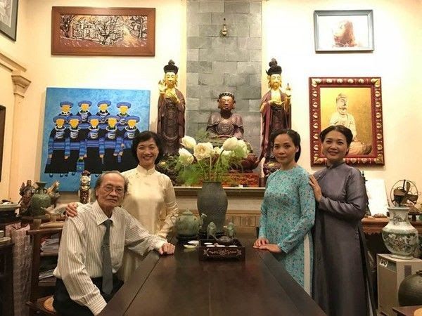 NSND Lê Khanh - Người con tài năng trong gia đình 3 đời làm nghệ thuật