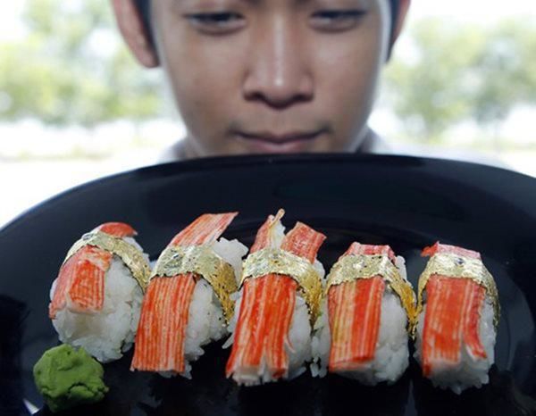 Cầu hôn bằng miếng sushi hơn 12 triệu, Thế này thì dễ vào việc rồi