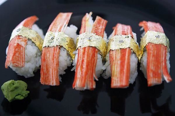 Cầu hôn bằng miếng sushi hơn 12 triệu, Thế này thì dễ vào việc rồi