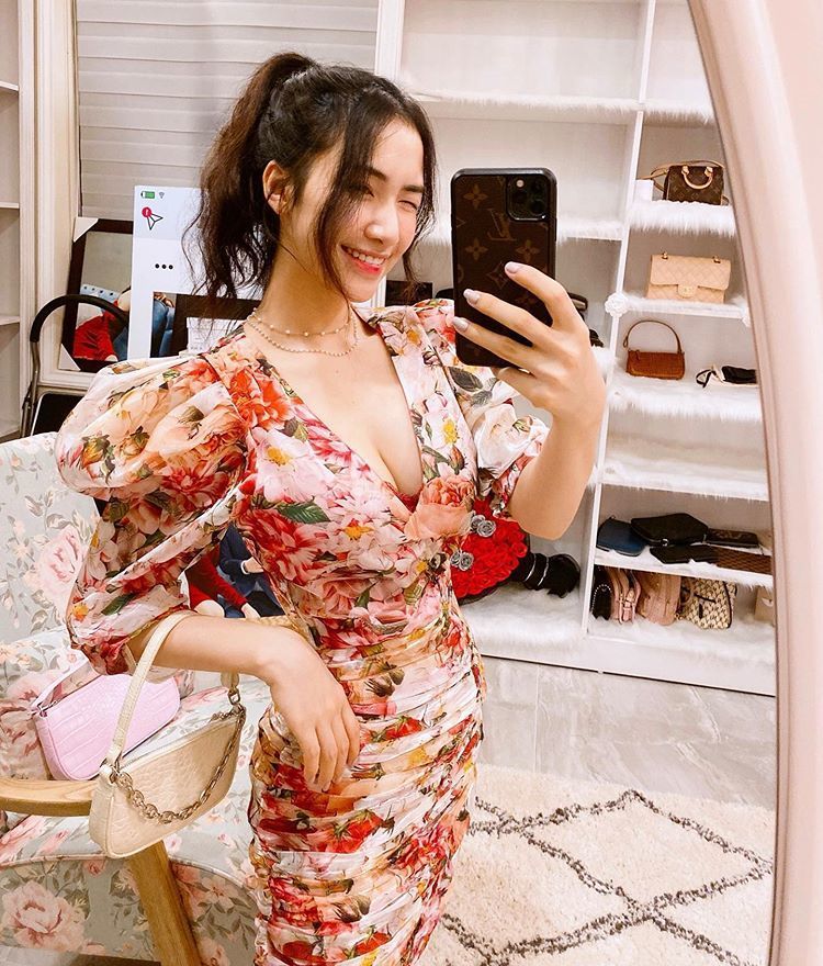 Cuộc sống sang chảnh của Hòa Minzy khiến nhiều người ngưỡng mộ. (Ảnh: Instagram)