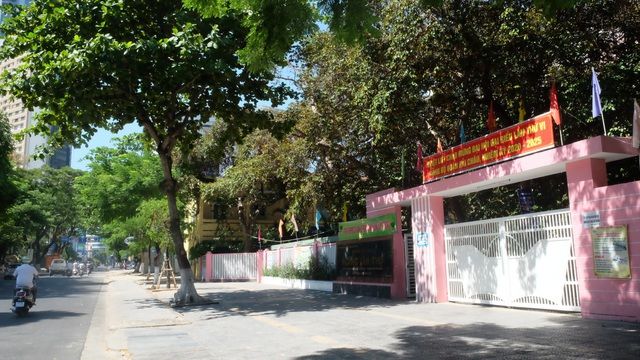 Đà Nẵng thêm 8 ca mắc Covid-19, 2 bệnh viện mới xuất hiện bệnh nhân - 1 Đà Nẵng thêm 8 ca mắc Covid-19, 2 bệnh viện mới xuất hiện bệnh nhân - 1