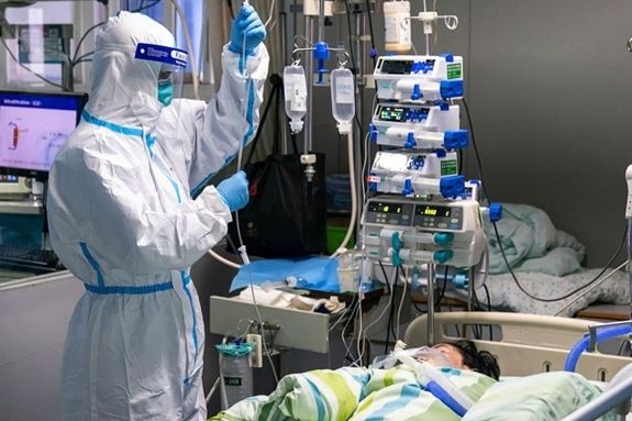 Có những ca nhiễm Covid-19 trở nặng mà không ai lường trước được. (Ảnh: SCMP).