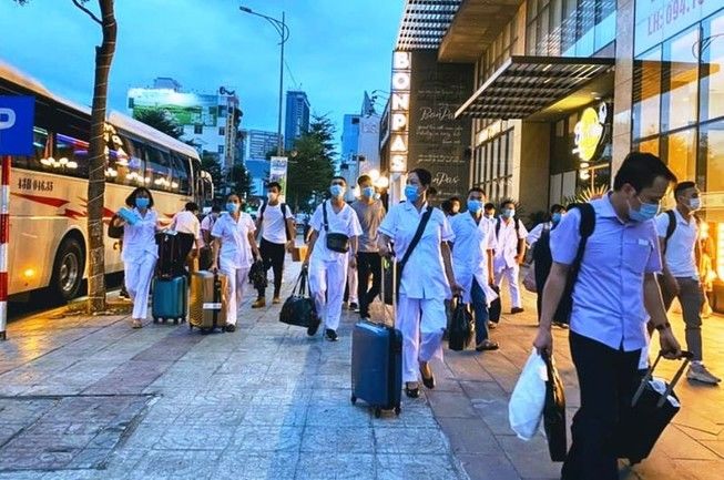 Đoàn y bác sĩ đã đến Đà Nẵng. (Ảnh: Pháp Luật)