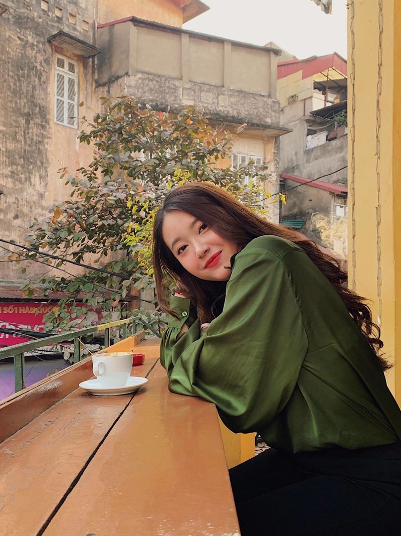 Trâm 'Cô gái nhà người ta' không dám cho bạn trai xem cảnh nhạy cảm