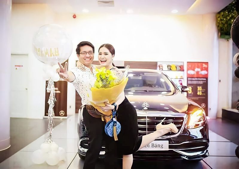 Khi đại gia phát đường bên siêu xe: Minh Nhựa có qua được CEO NALA?