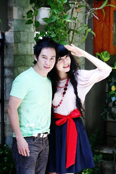 Lý Hải - Minh Hà: Chuyện tình trọn đời bên em dù chẳng nói tiếng yêu