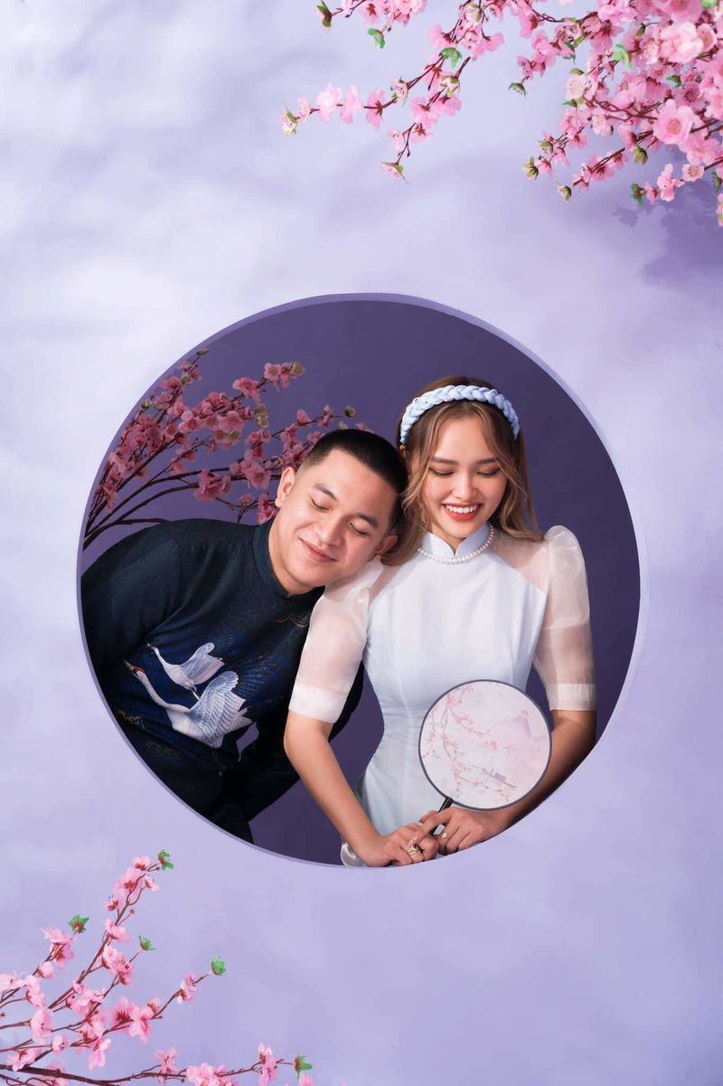 Cặp đôi hot Tiktok Linda Ngô - Phong Đạt diện style áo dài