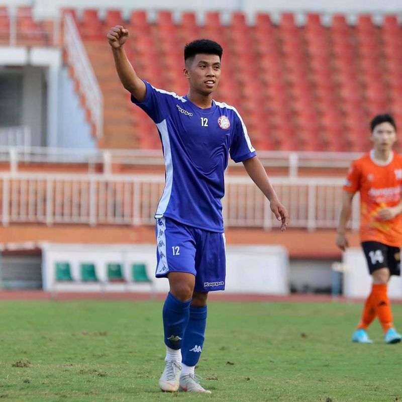 Tiền vệ xé lưới U23 Thái Lan: Mới 20 tuổi, xem Quang Hải là hình mẫu
