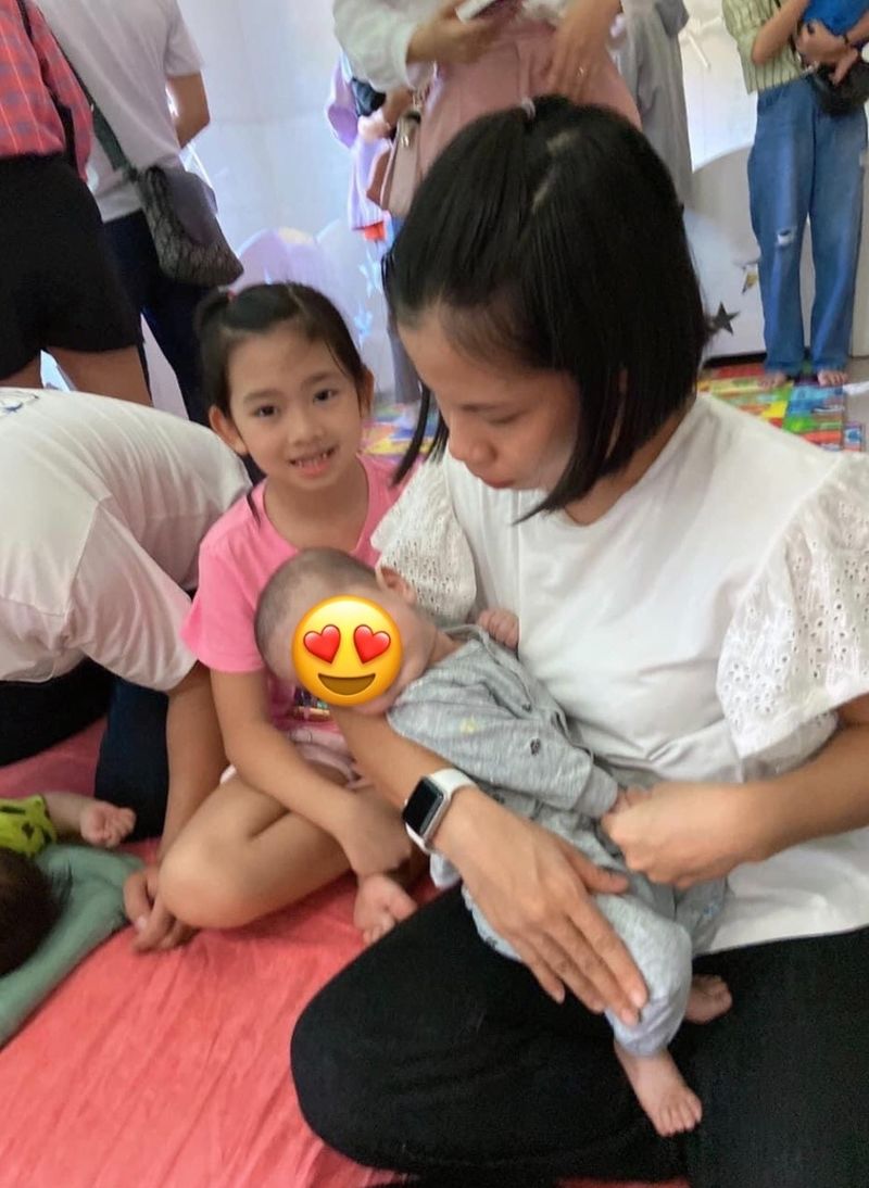 Cuộc sống hiện tại của con gái Mai Phương trong lúc chờ sang Mỹ với ba