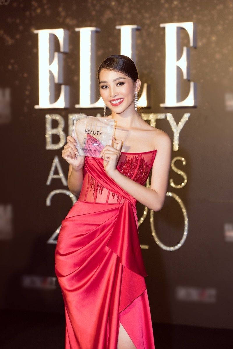 Người đẹp 2 lần nhận giải thưởng Best Face. (Ảnh: FB Trần Tiểu Vy) Người đẹp 2 lần nhận giải thưởng Best Face. (Ảnh: FB Trần Tiểu Vy)