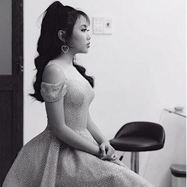 Ai cũng phải giật mình thốt lên: Cô bé Phương Mỹ Chi ngày nào giờ đã lớn thế này rồi sao?