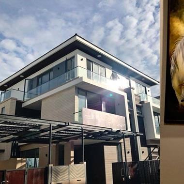 Cận cảnh căn villa triệu đô sang trọng ở ven sông của nam ca sĩ Cao Thái Sơn