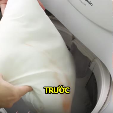 Mẹo tẩy trắng ruột gối, đánh bay vết ố nhanh chóng giúp chị em tiết kiệm khối thời gian