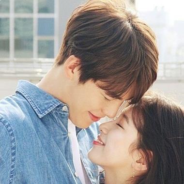 Tử vi ngày 6/8: Bạch Dương tình duyên lận đận, Xử Nữ chi tiêu quá đà