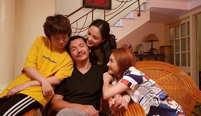 Về nhà đi con: Bố có thể không hoàn hảo nhưng luôn yêu con theo cách hoàn hảo nhất! Về nhà đi con: Bố có thể không hoàn hảo nhưng luôn yêu con theo cách hoàn hảo nhất!