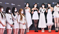 Red Velvet - Aespa "x2 visual" khi chụp chung: Gen 4 không kém cạnh