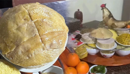 Mẹ đảm Thái Bình khoe mâm cỗ, gây "bão" với đĩa gà tròn vo