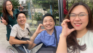 Chuyện tình của chàng xe lăn: Không dám công khai vì sợ nàng dang dở