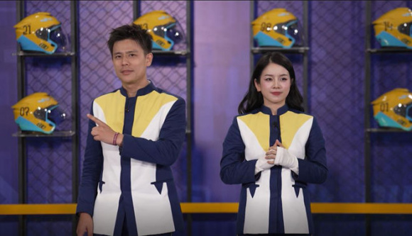DJ Mie tạo ấn tượng ở GAMA show ngay lần đầu làm host