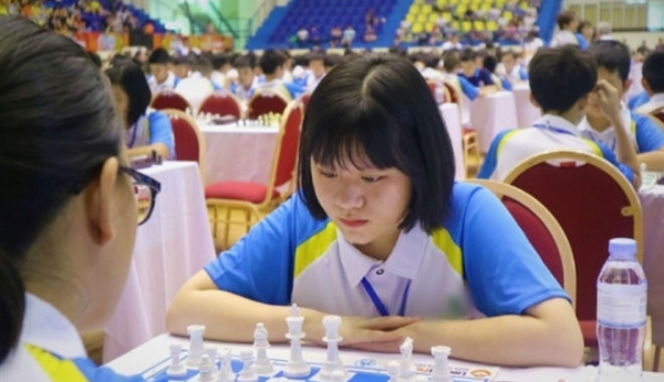 Tự hào Việt Nam: Nữ sinh lớp 10 ở Thái Nguyên vô địch cờ vua thế giới