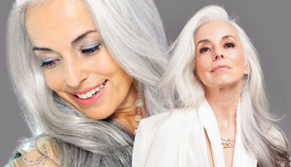 Bà ngoại U70 tóc bạc trắng mà hình thể vẫn chuẩn như siêu mẫu
