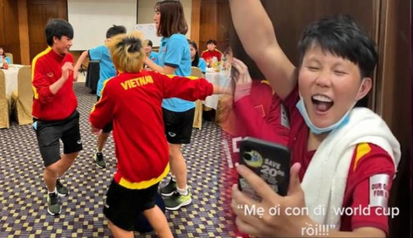 Tuyển nữ VN ăn mừng đạt chiến tích lịch sử: Mẹ ơi con đi World Cup rồi
