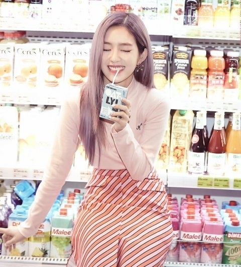 Bestie irene red velvet