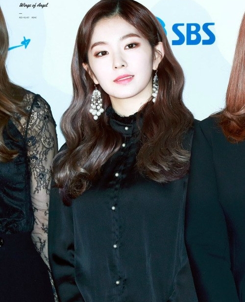 Bestie irene red velvet
