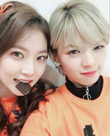 bestie idol va anh chi em