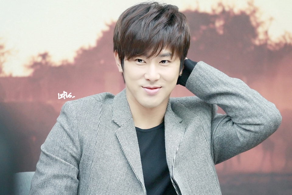 bestie idol nam toc dai