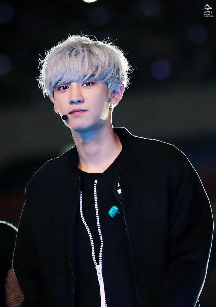 bestie idol nam toc dai