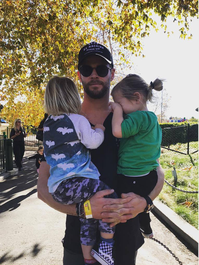 bestie chris hemsworth