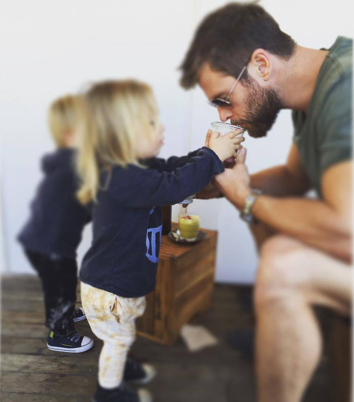 bestie chris hemsworth
