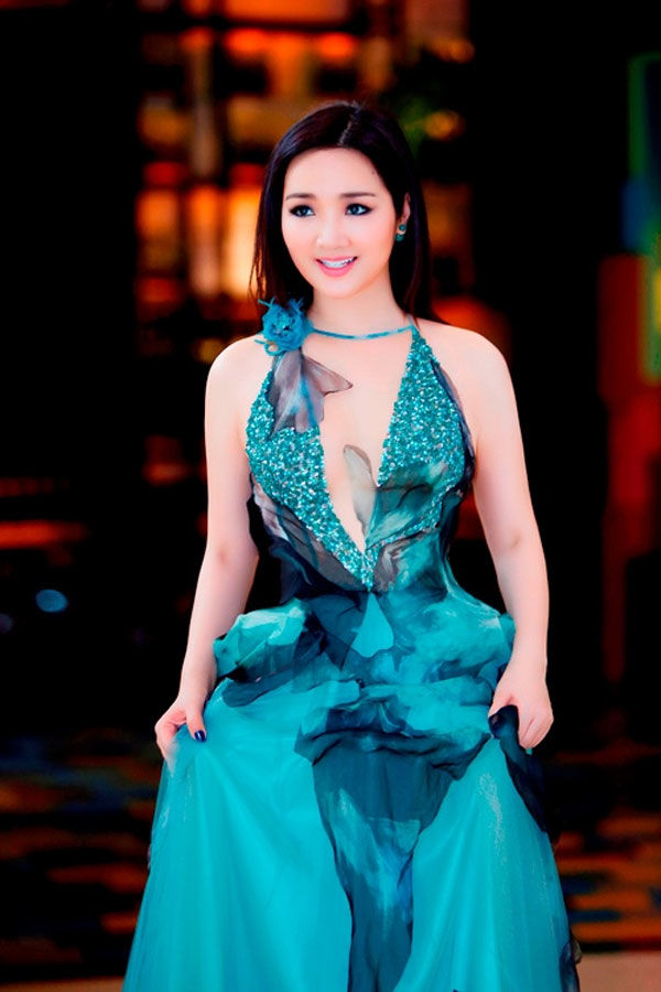 bestie sao viet photoshop qua da