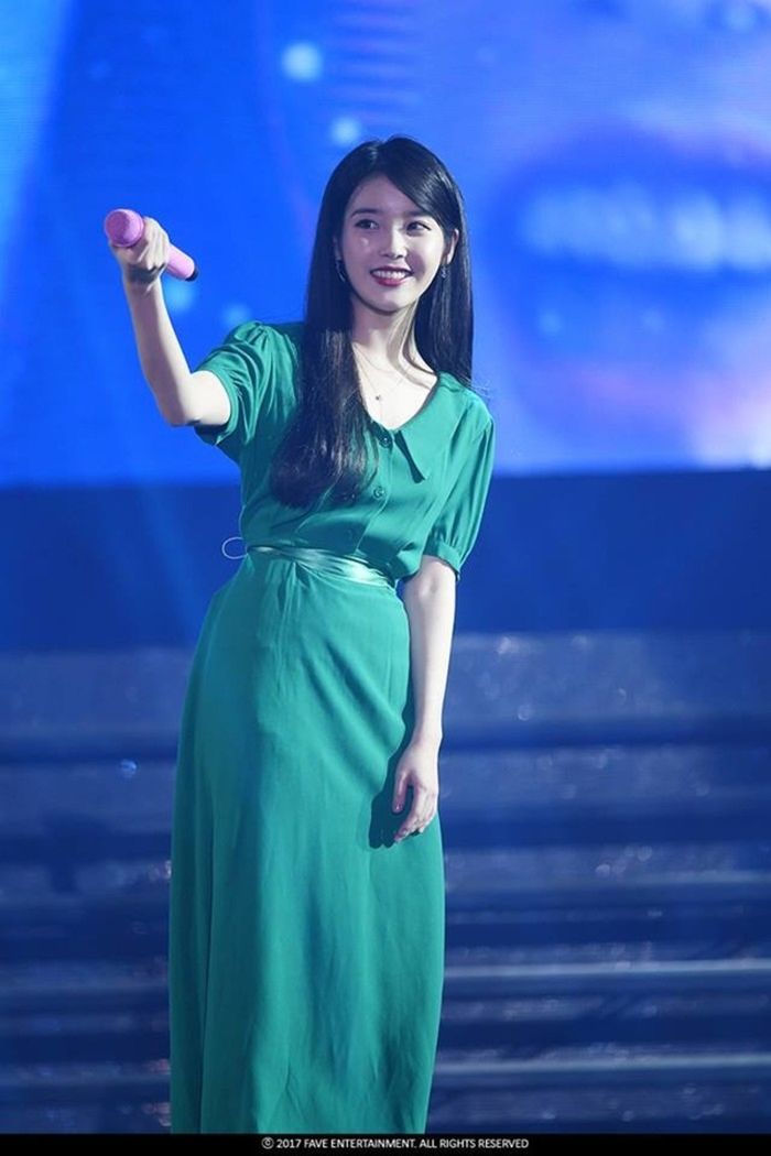 besite IU xinh dep nhu thien than trong truyen tranh